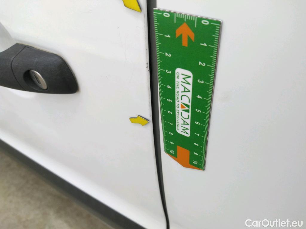  Citroen  Berlingo  Fourgon Business L1 (Court) 1.6 BlueHDi 100CV BVA6 E6 #26