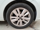  Nissan  Micra NISSAN  / 2016 / 5P / BERLINA IG¿T 100 ACENTA #17