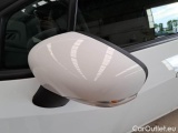  Nissan  Micra NISSAN  / 2016 / 5P / BERLINA IG¿T 100 ACENTA #75
