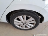  Nissan  Micra NISSAN  / 2016 / 5P / BERLINA IG¿T 100 ACENTA #85