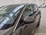  Peugeot  3008 PEUGEOT  / 2016 / 5P / SUV BLUEHDI 130 EAT8 SeS ALLURE #55