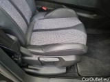  Peugeot  3008 PEUGEOT  / 2016 / 5P / SUV BLUEHDI 130 EAT8 SeS ALLURE #151