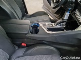  Peugeot  3008 PEUGEOT  / 2016 / 5P / SUV BLUEHDI 130 EAT8 SeS ALLURE #153