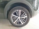  Peugeot  3008 PEUGEOT  / 2020 / 5P / SUV BLUEHDI 130 EAT8 SeS ALLURE #19