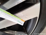  Peugeot  3008 PEUGEOT  / 2020 / 5P / SUV BLUEHDI 130 EAT8 SeS ALLURE #90