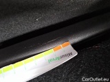  Peugeot  3008 PEUGEOT  / 2020 / 5P / SUV BLUEHDI 130 EAT8 SeS ALLURE #119