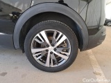  Peugeot  3008 PEUGEOT  / 2020 / 5P / SUV BLUEHDI 130 EAT8 SeS ALLURE #19