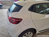  Renault  Clio RENAULT  / 2019 / 5P / BERLINA 1.0 TCE 74KW BUSINESS #63