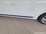  Renault  Clio RENAULT  / 2019 / 5P / BERLINA 1.0 TCE 74KW BUSINESS #95