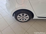  Renault  Clio RENAULT  / 2019 / 5P / BERLINA 1.0 TCE 74KW BUSINESS #119