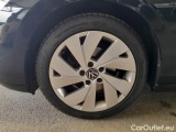  Volkswagen  Golf  VOLKSWAGEN / 2019 / 5P / BERLINA 2.0 TDI SCR STYLE DSG #18