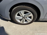  Volkswagen  Golf  VOLKSWAGEN VARIANT / 2019 / 5P / STATION WAGON 2.0 TDI SCR 85KW LIFE DSG #72