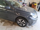  Volkswagen  Polo VOLKSWAGEN  / 2017 / 5P / BERLINA 1.0 TSI BUSINESS COMFORTLINE #40