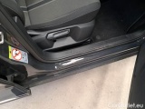  Volkswagen  T-ROC VOLKSWAGEN  / 2017 / 5P / SUV 1.0 TSI STYLE #95
