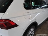  Volkswagen  Tiguan VOLKSWAGEN  / 2020 / 5P / SUV 2.0 TDI SCR 110KW ELEGANCE DSG #52