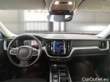  Volvo  XC60 VOLVO  / 2017 / 5P / SUV B4 D AUTOMATICO MOMENTUM PRO #3