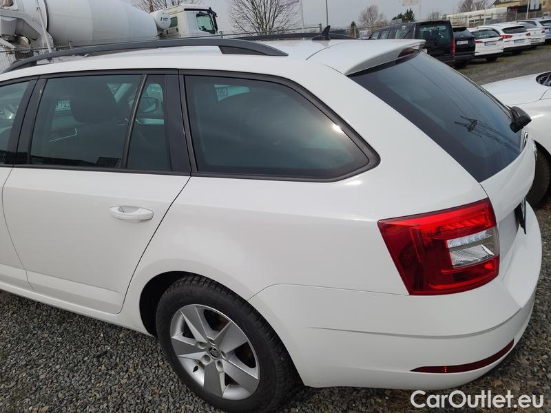  Skoda  Octavia  Combi  (5E5)(03.2017->)  Com 1.6TDI 85 Ambition #8