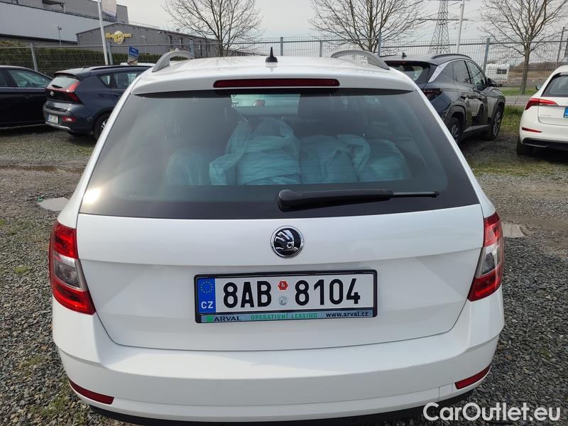  Skoda  Octavia  Combi  (5E5)(03.2017->)  Com 1.6TDI 85 Ambition #31