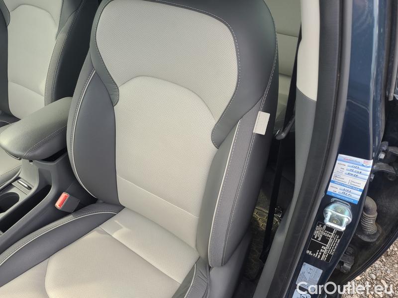  Hyundai  i30   cw (PD)(2017->)  kom.1.5T-GDI Style AT 5d #15