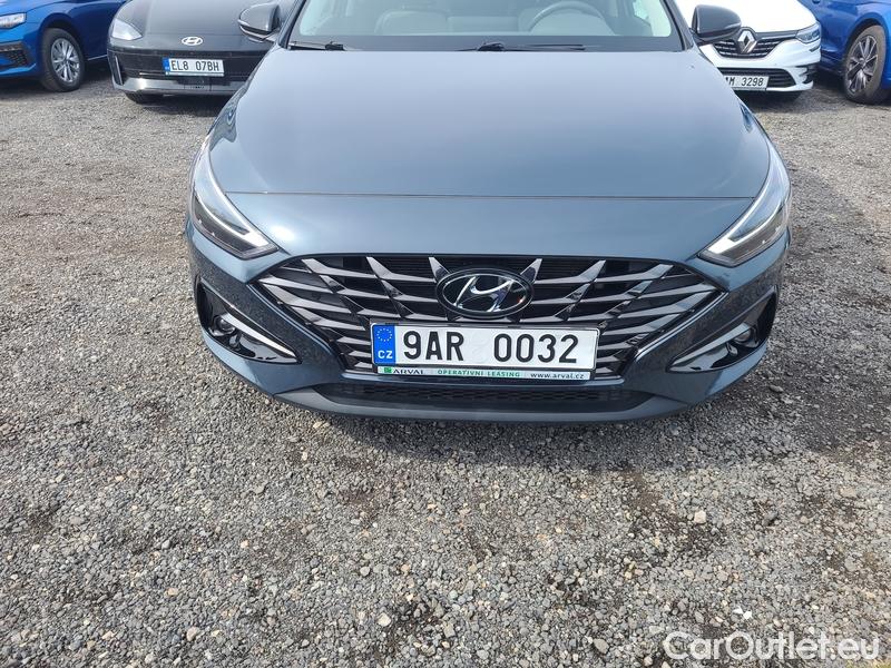  Hyundai  i30   cw (PD)(2017->)  kom.1.5T-GDI Style AT 5d #2
