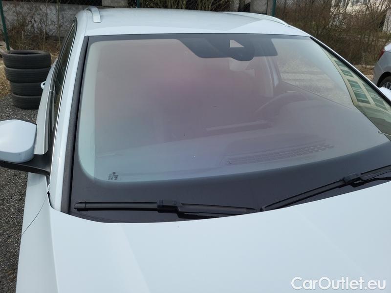  Skoda  Octavia  Combi (NX3)(2020) Oct.Com.1.5 e-TEC 110 Style AT #2