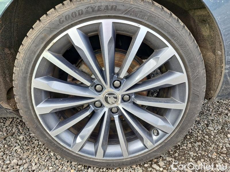  Skoda  Superb  (3V3)(2015)  1.4PHEV 160 L&K AT #8