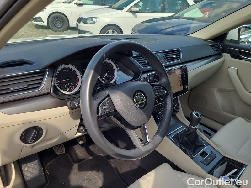  Skoda  Superb  Combi (3V5)(2015) Sup.C.FL2.0TDI 110 Style #14