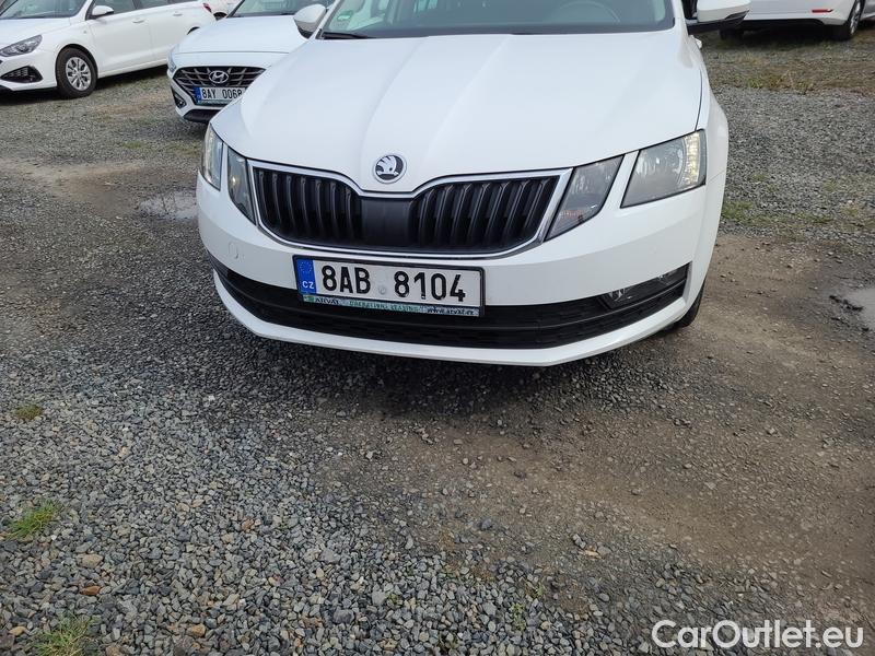  Skoda  Octavia  Combi  (5E5)(03.2017->)  Com 1.6TDI 85 Ambition #1