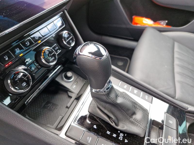  Skoda  Superb  (3V3)(2015)  1.4PHEV 160 L&K AT #12