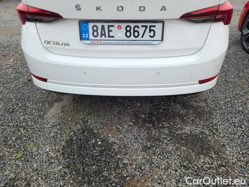 Skoda  Octavia  Lim. (NX3)(2020)  2.0TDI 85 Ambition 5d #9