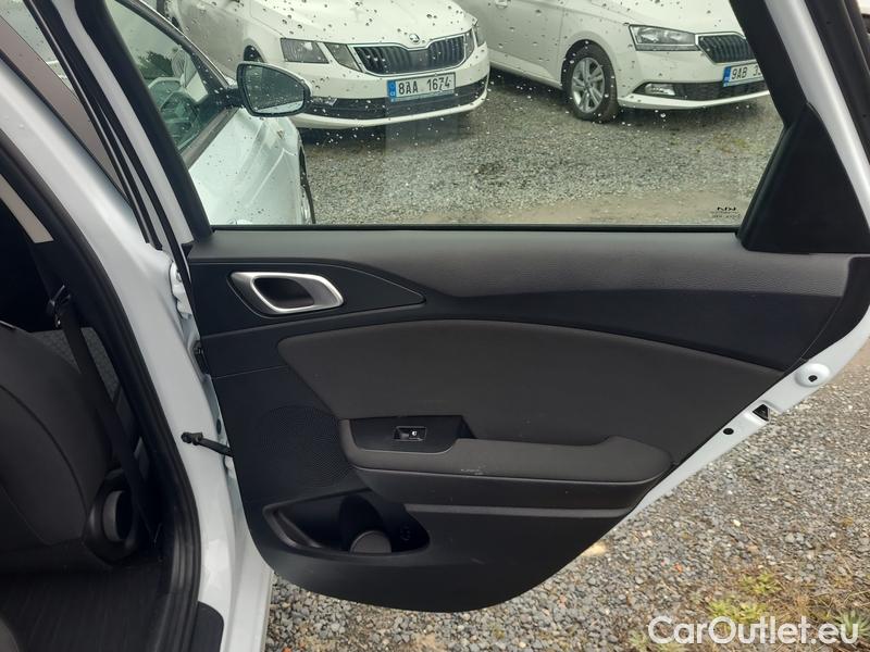  KIA  Cee'd Ceed Sportswagon (2018->) Ceed SW 1.0 T-GDI 88 Fresh #18