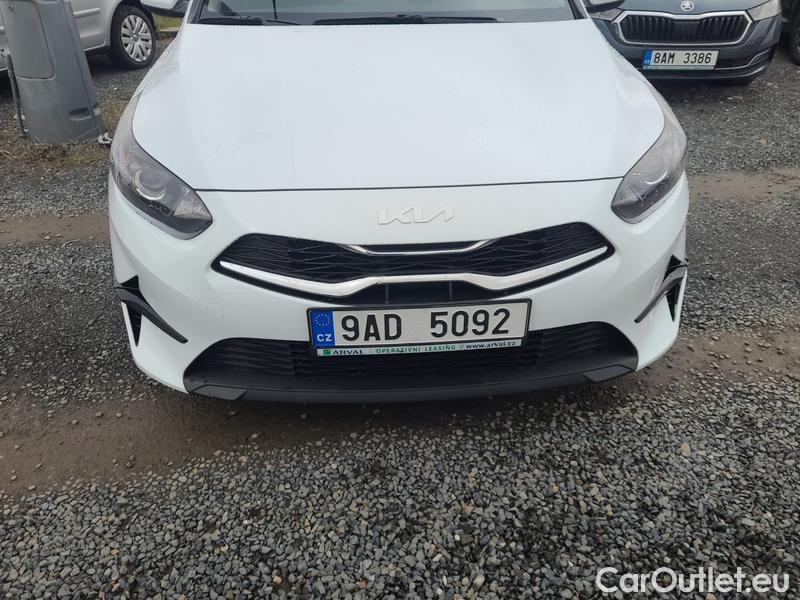  KIA  Cee'd Ceed Sportswagon (2018->) Ceed SW 1.0 T-GDI 88 Fresh #3