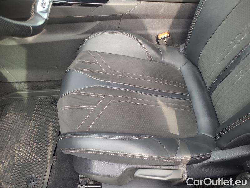  Peugeot  3008  (2016)  1.5BHDi 130 GT AT #7