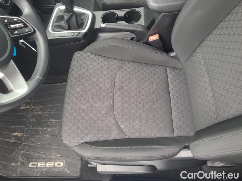  KIA  Cee'd Ceed Sportswagon (2018->) Ceed SW 1.0 T-GDI 88 Fresh #14