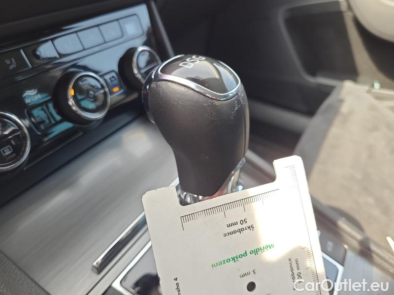  Skoda  Superb  (3V3)(2015) Supe.FL2.0TDI 110 Style AT #8