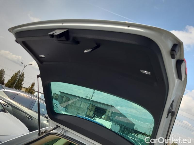  Skoda  Superb  Combi (3V5)(2015) Sup.C.FL2.0TDI 110 Style #13