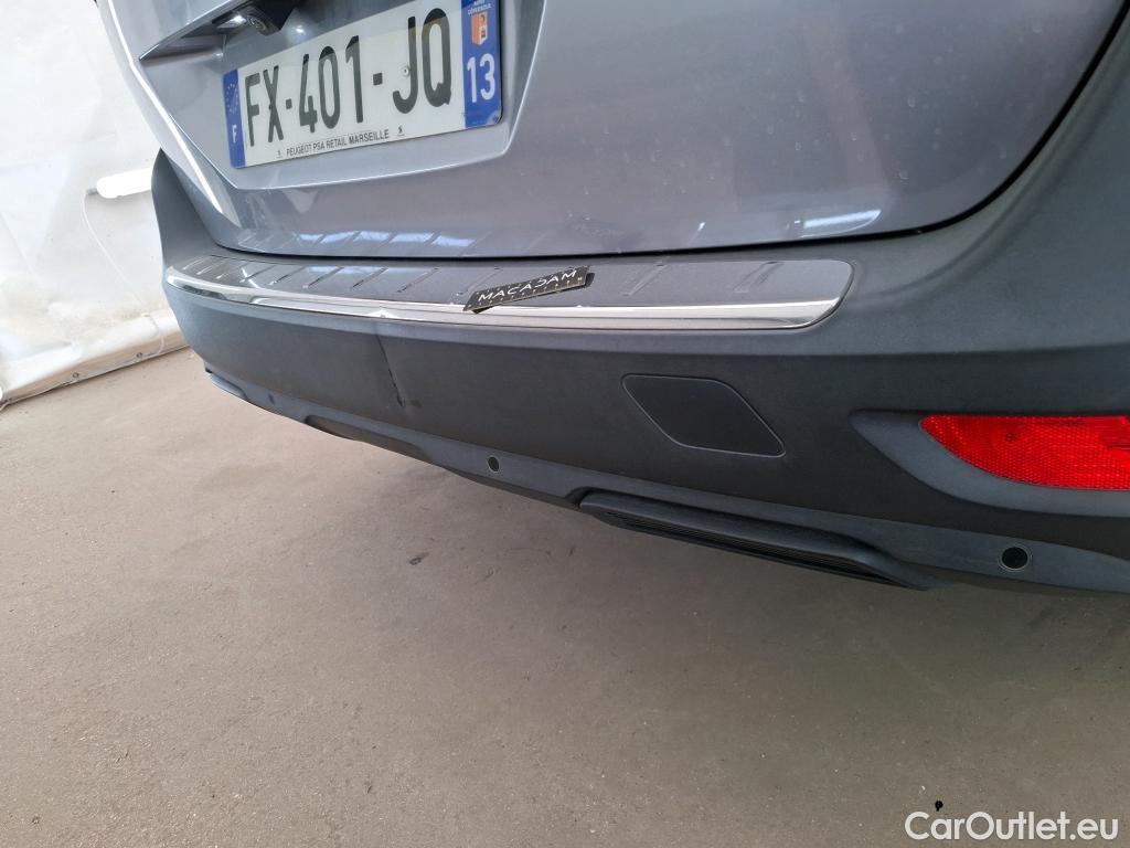  Peugeot  5008  Allure 1.2 PureTech 130CV BVA8 7 Sieges E6d #19