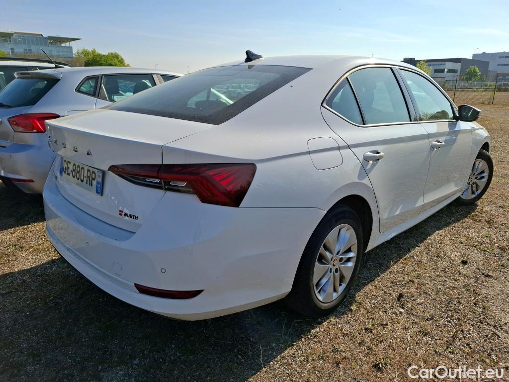  Skoda  Octavia  Berline Business 2.0 TDI 115CV BVM6 E6d #15