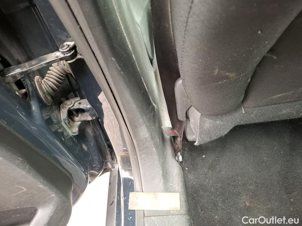  Peugeot  2008  Active 1.6 HDi 100CV BVM5 E6 #64