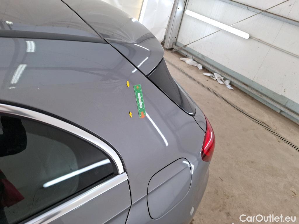  Mercedes  A-Klasse MERCEDES-BENZ Classe A Compact / 2018 / 5P / Berline A 200 d Progressive Line 8G-DCT #4