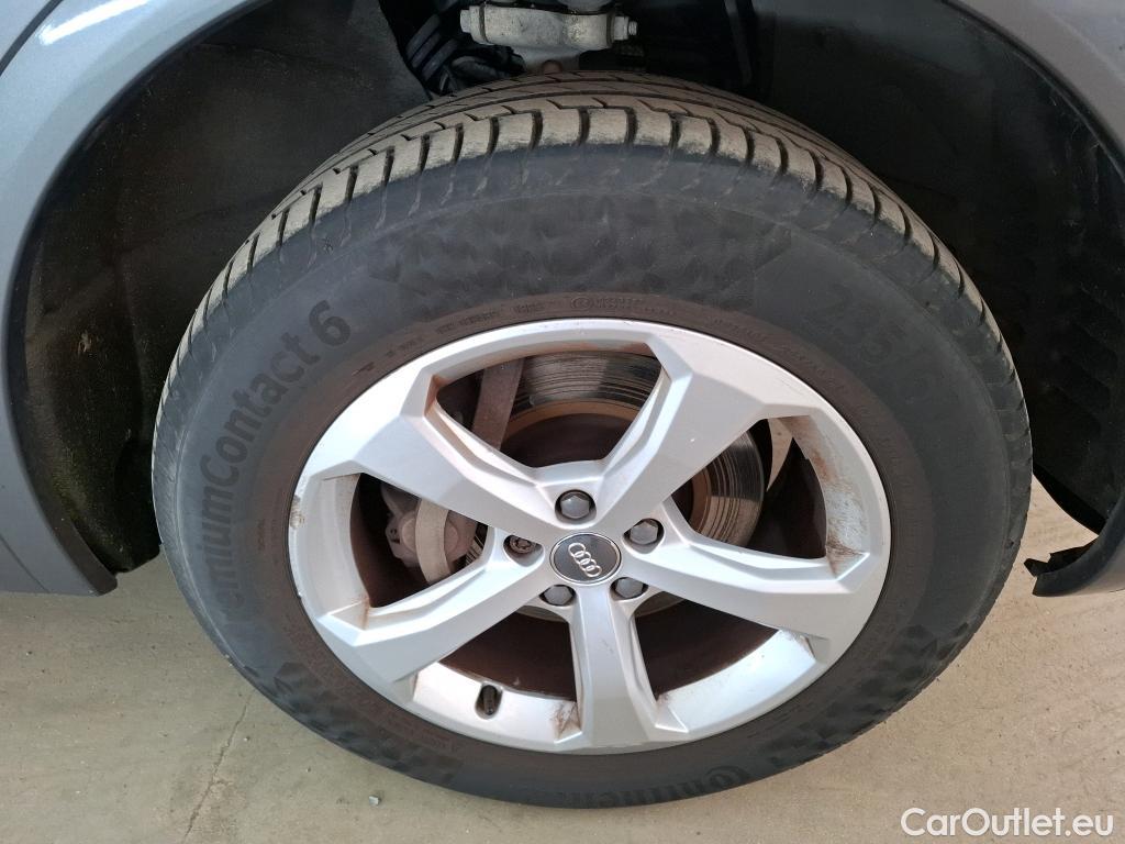  Audi  Q5  design luxe quattro 2.0 TDI 190CV BVA7 E6 #9