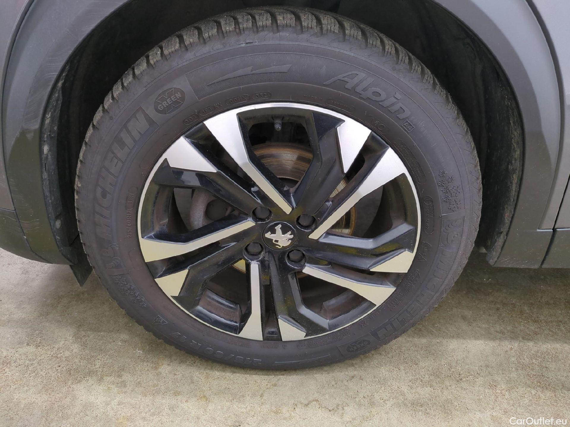  Peugeot  2008  Allure Pack 1.5 HDi 110CV BVM6 E6d #1