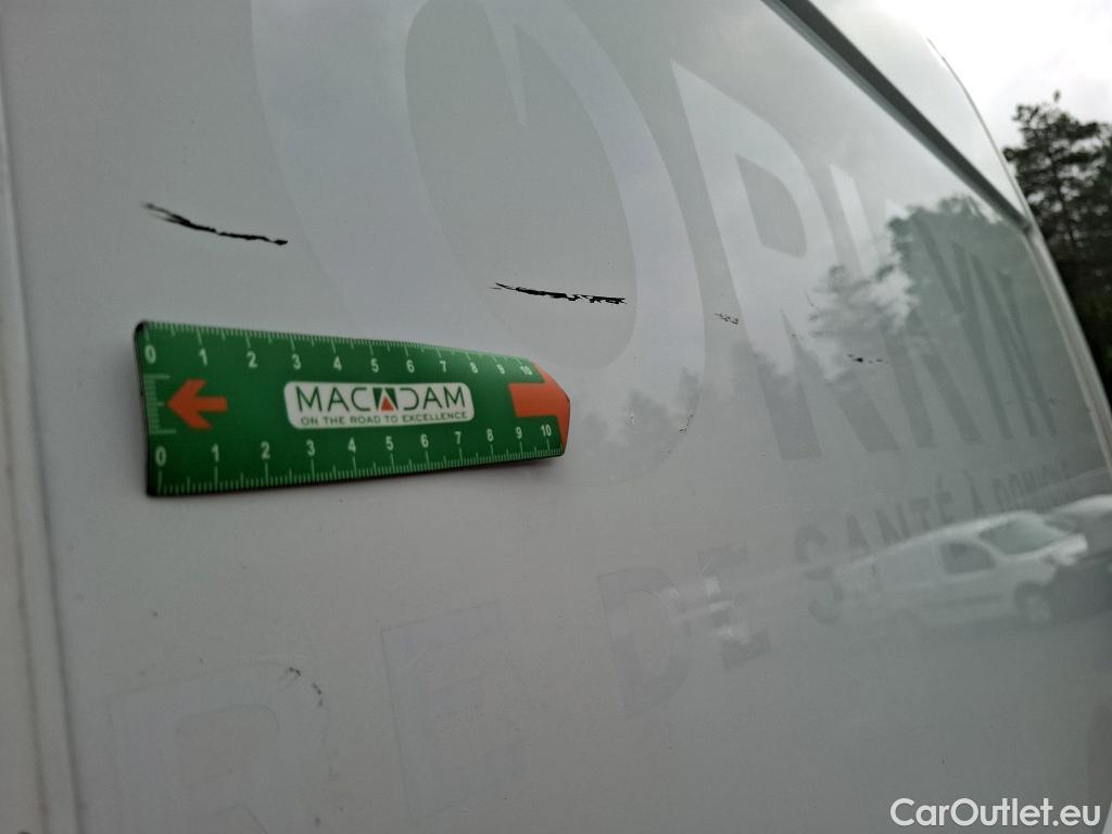  Renault  Master  Fourgon L2H2 3 5 Grand Confort dCi 130CV BVM6 E6 #24
