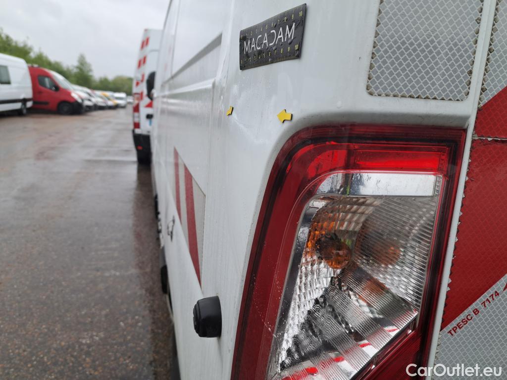  Renault  Master RENAULT  VU 4p Fourgon FG GCf Trac F3500 L3H3 Energy dCi 145 E6 #28
