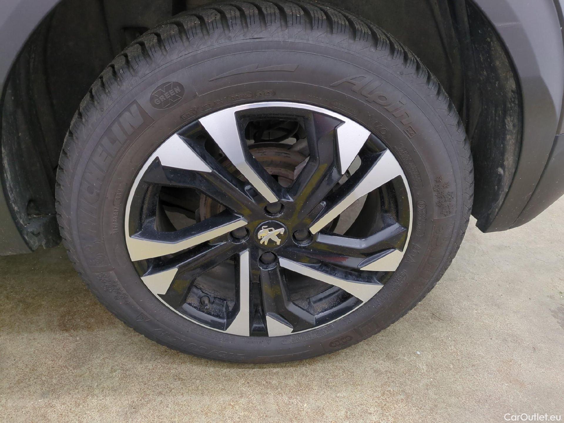  Peugeot  2008  Allure Pack 1.5 HDi 110CV BVM6 E6d #7