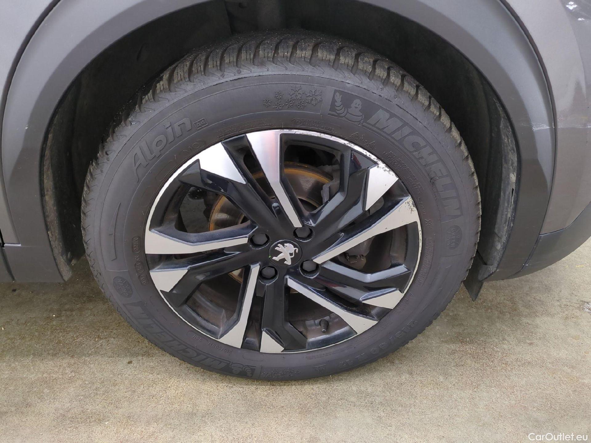  Peugeot  2008  Allure Pack 1.5 HDi 110CV BVM6 E6d #11