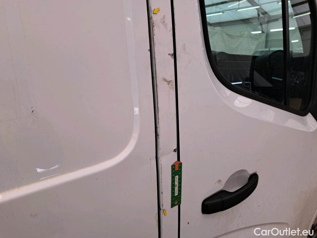  Renault  Master  III Fourgon L2H2 3 5 Grand Confort dCi 130CV BVM6 E6 #42
