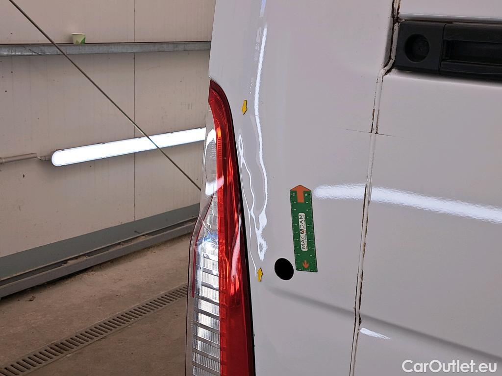  Renault  Master  III Fourgon L2H2 3 5 Grand Confort dCi 130CV BVM6 E6 #45