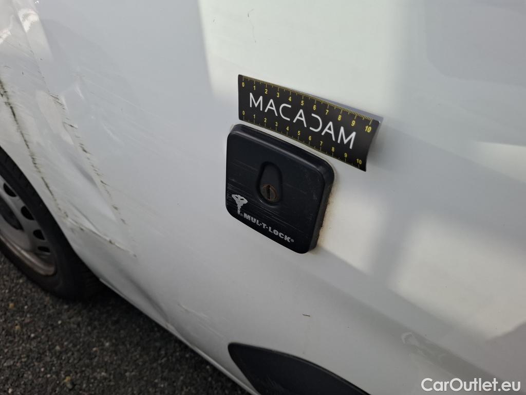  Citroen  Berlingo  Fourgon Driver XL 950 1.5 BlueHDi 100CV BVM5 E6dT #25