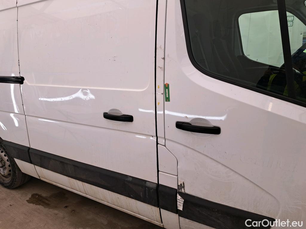  Renault  Master  III Fourgon L2H2 3 5 Grand Confort dCi 130CV BVM6 E6 #40